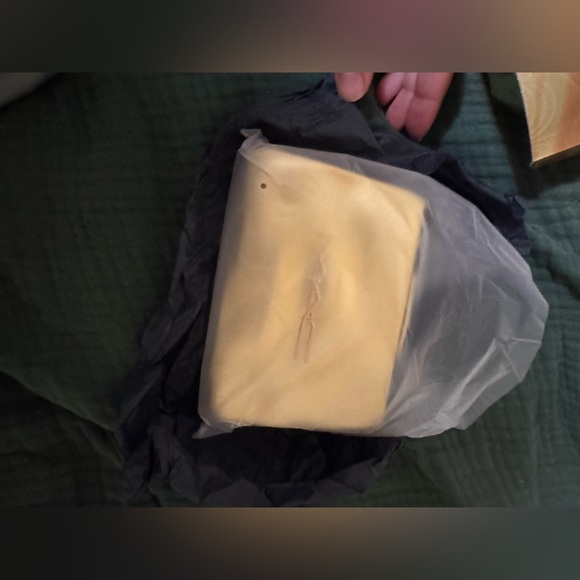 NWT MAC 5 Pc Gold Standard MATTE LIPSTICK - Picture 3 of 6